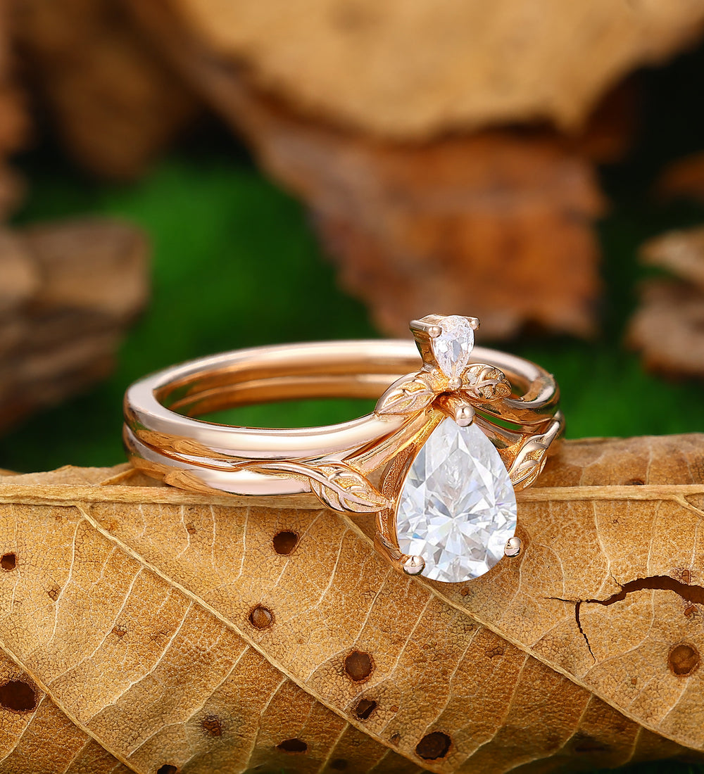 1.30CT Pear Cut Moissanite Ring Set Crown Shank Leaf Design Prong Setting Ring