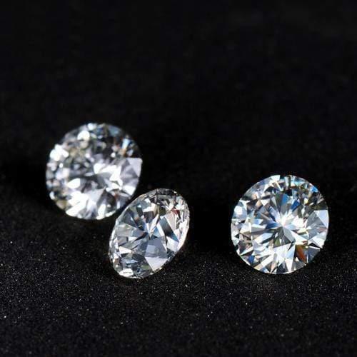 How is Moissanite Created? - Esdomera