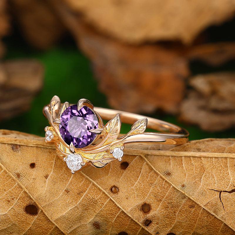 0.8 CT Round Cut Art Deco Natural Inspired Leaf Curved Natural Amethyst Ring - Esdomera