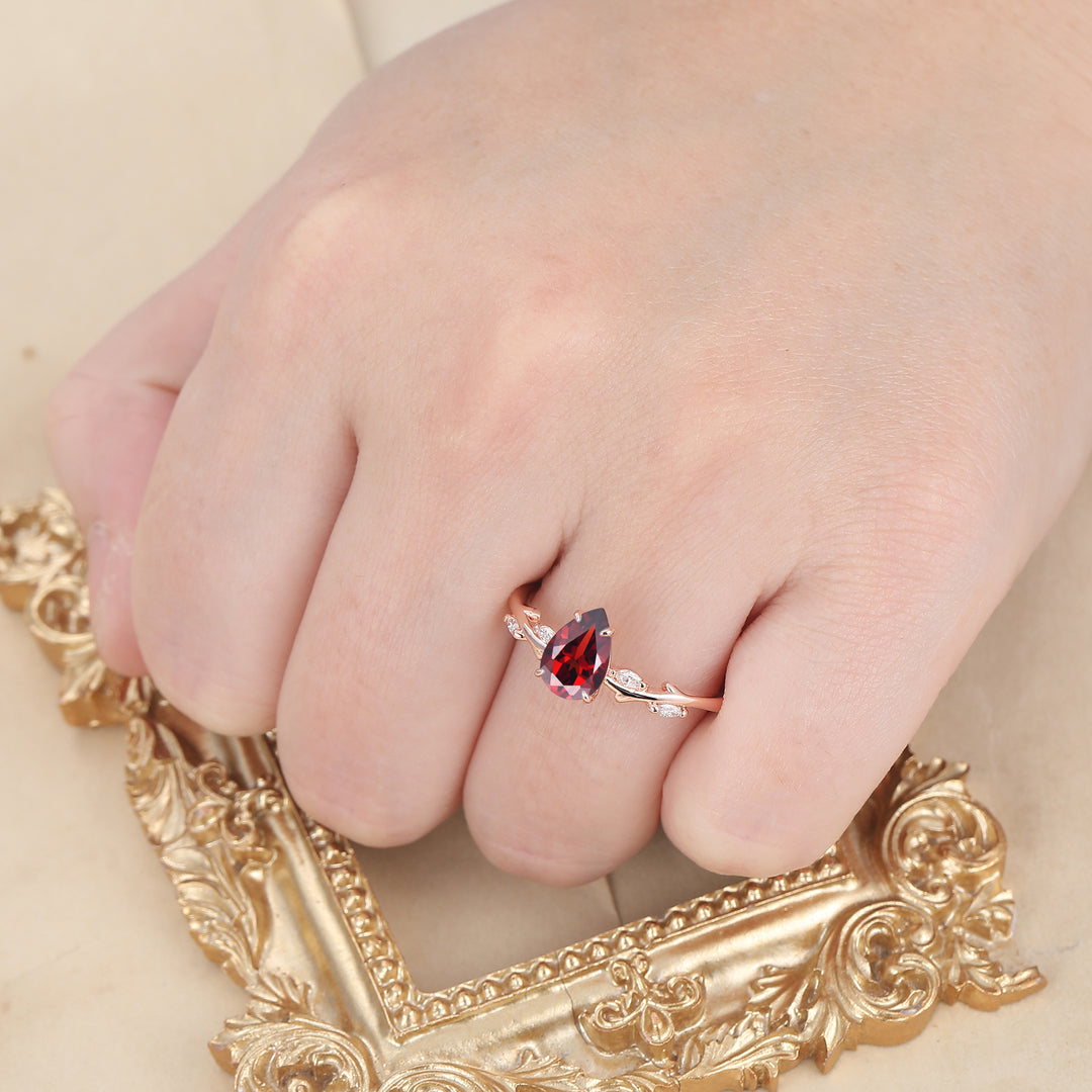 Vintage Leaf Vines 14k Solid Gold Pear Cut Natural Red Garnet Dianmond Ring -  Esdomera.com