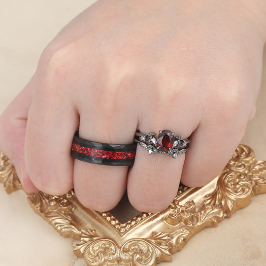 Eleganti anelli di fidanzamento per coppie con accenti a foglia in granato rosso fedi in tungsteno martellato con rubino