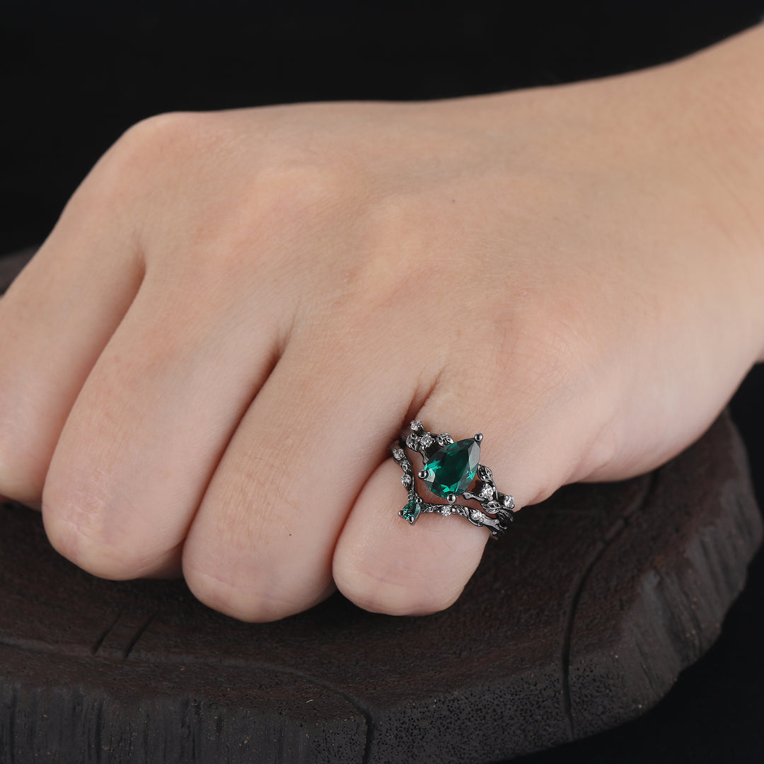 Dainty Branch Design Pear Cut Emerald Engagement Ring Black Plated Bridal Ring -  Esdomera.com