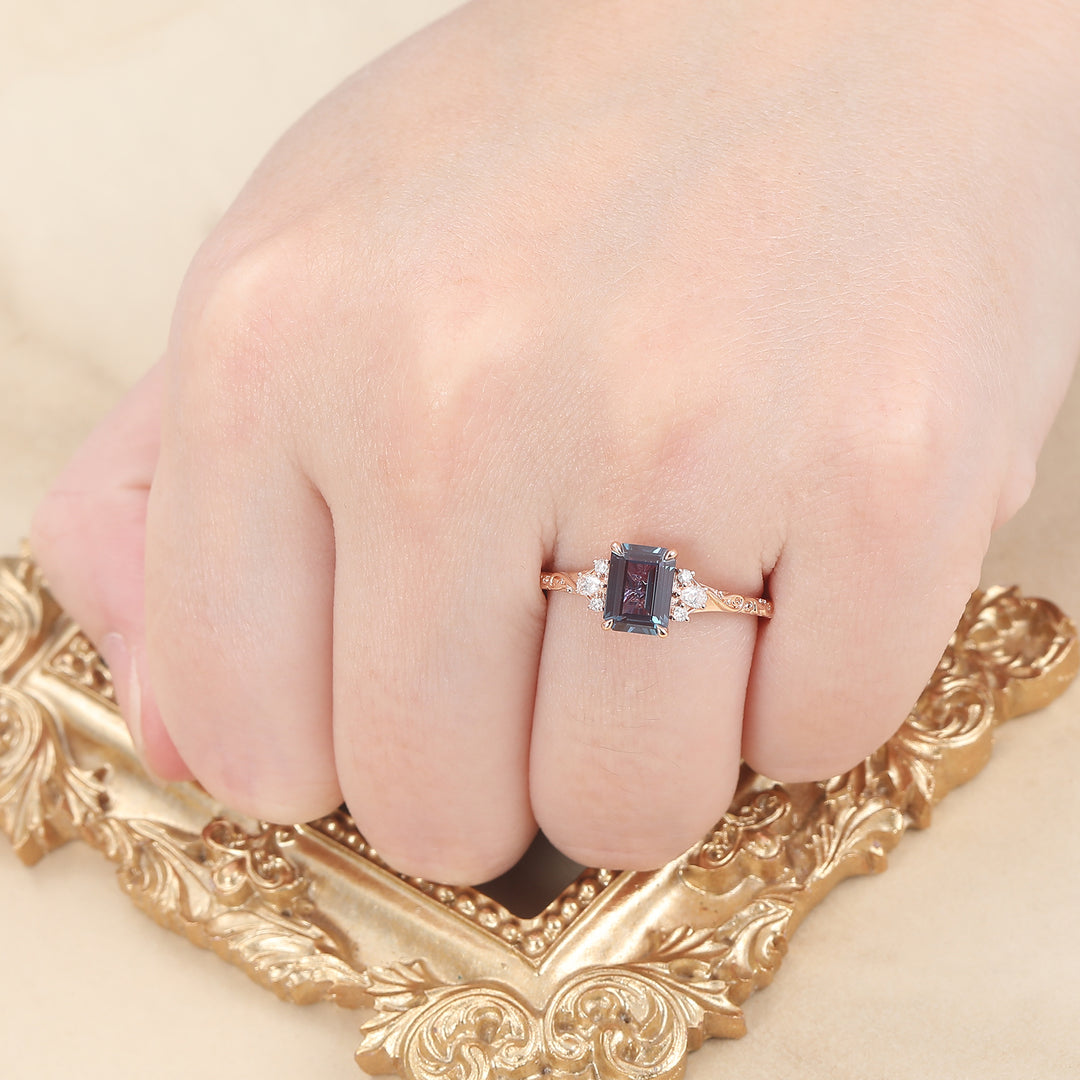 Unique 2CT Leaf-inspired Emerald Cut 14K Yellow Gold Alexandrite Engagement Ring Filigree Wedding Ring -  Esdomera.com