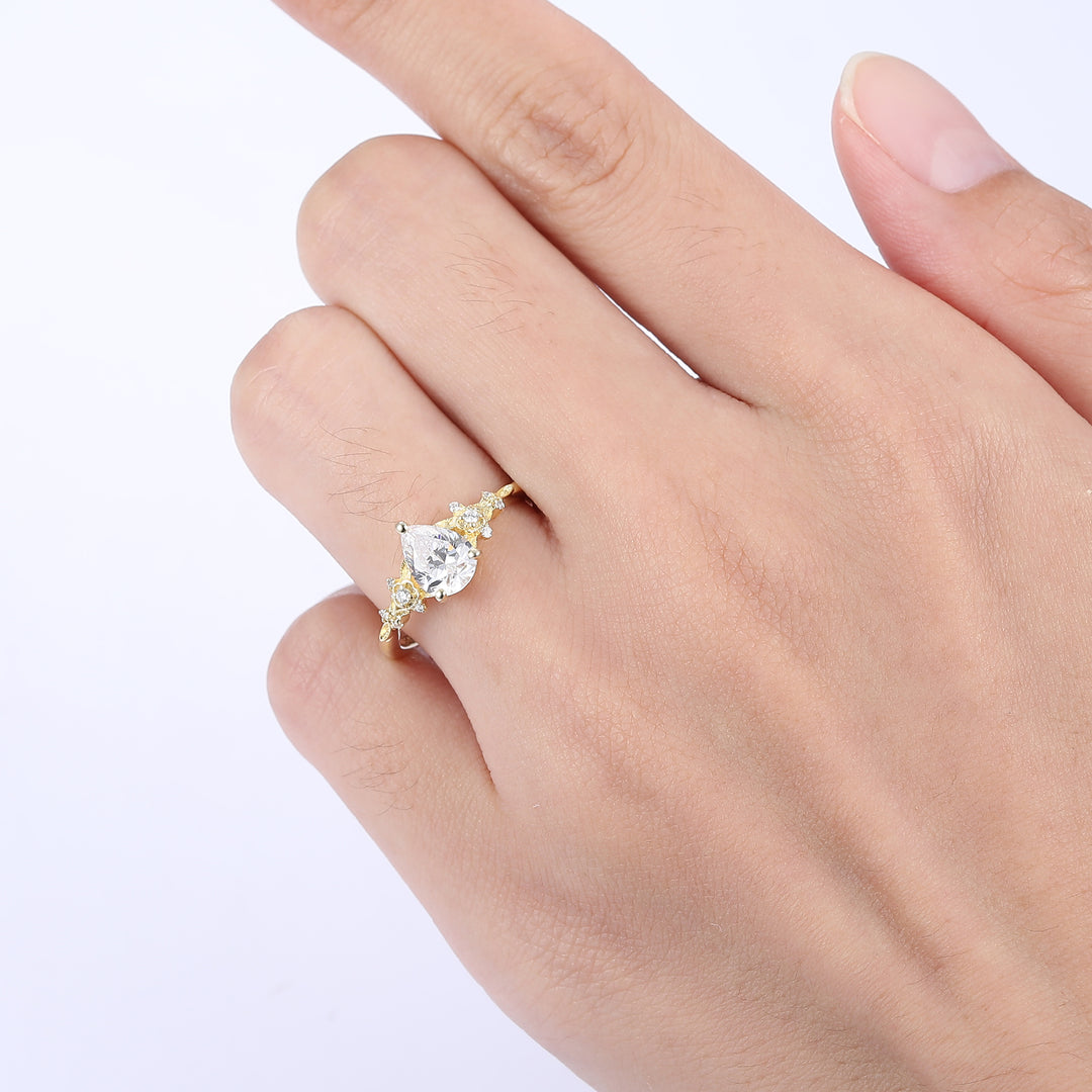 Classic 1.3CT Pear Cut Lab Grown Diamond Ring Deco Lab Grown Diamond Floral Women Fine Ring