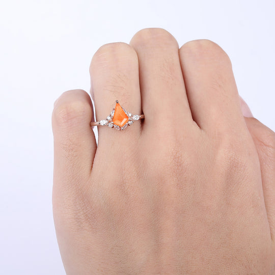 Antique 1.35 Carat Kite Cut Sunstone Prong Setting Ring For Birthday Gift