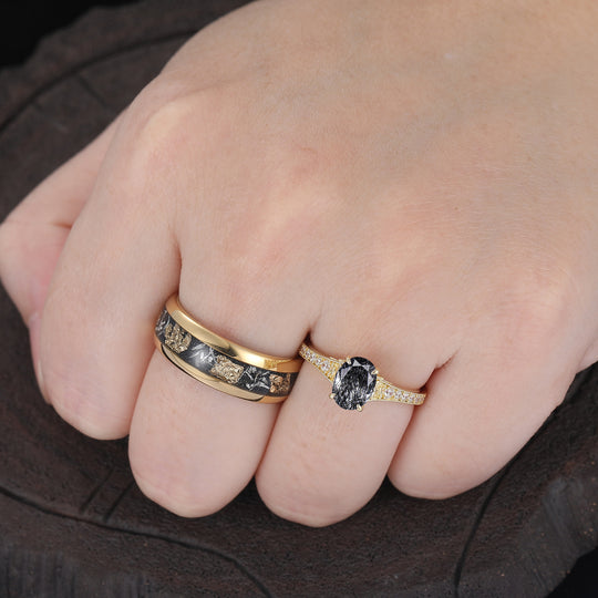 Barockinspirierte Vergoldete Paarringe Mit Schwarzem Rutilquarz Und Perlrand, Passendes Ring-Set