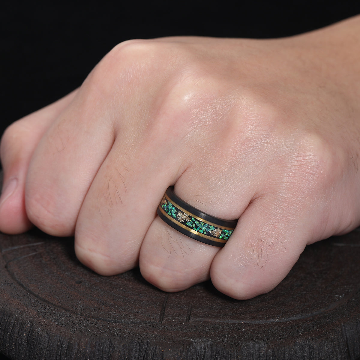 Zillaly 8mm Tungsten Carbide Ring – Hammered Meteorite & Gold Foil