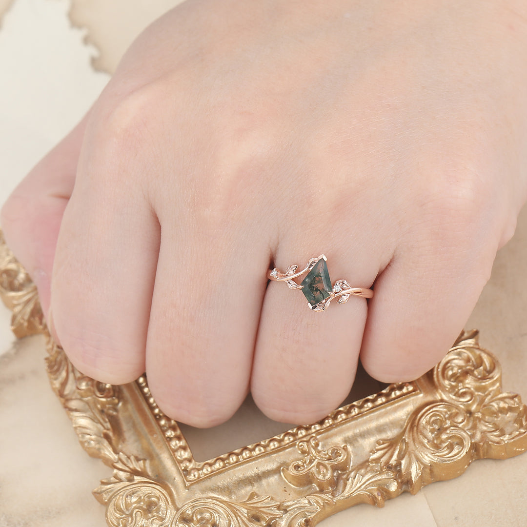 Vintage Unique 6x9mm Kite Shaped Natural Moss Agate Engagement Ring Nature Inspired Leaf Ring -  Esdomera.com