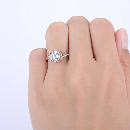 Round Cut Cluster Lab Grown Diamond Engagement Women Ring