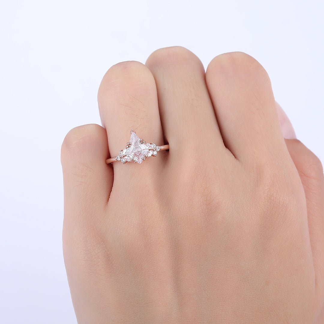 Unique 1.8CT Kite Cut Moissanite Engagement Ring For Wedding Gift