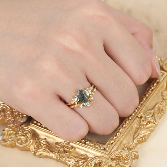Naturinspirierte sechseckige Moosachat-Verlobungsring-Set Vintage Gold Ring Stapelset Wald Verlobungsring