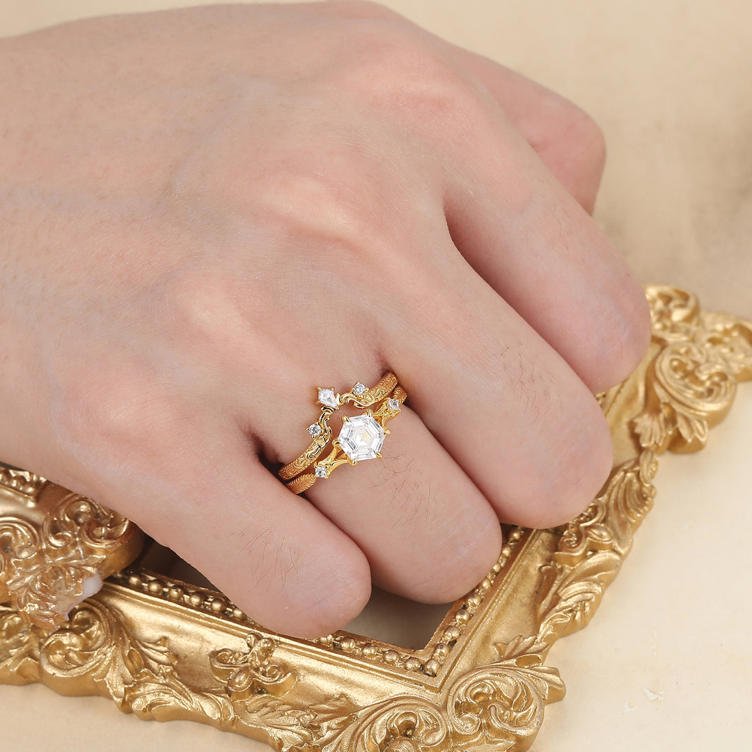 Dainty Hexagon Cut Moissanite 2pcs Women Wedding Ring Set Geometric Engraved Bridal Ring