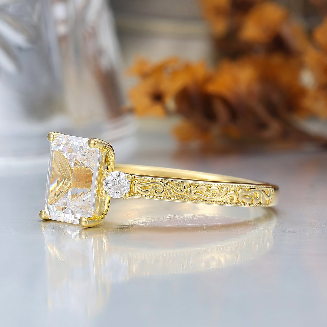 Unique Milgraine 2CT Emerald Cut Moissanite Wedding Ring For Women 3 Stone Engagement Ring