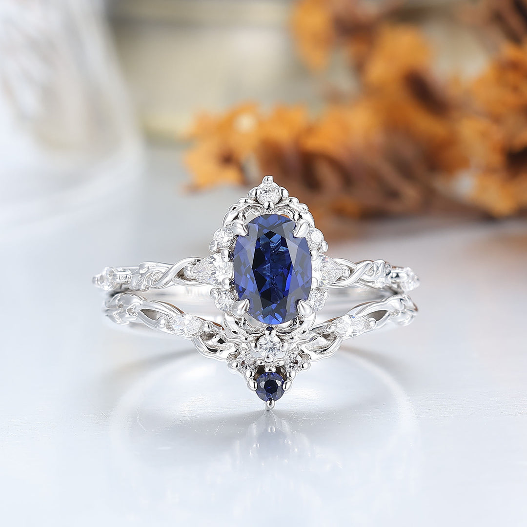Barockinspiriertes, filigran gearbeitetes Paar-Ring-Set mit Saphir, blau – passende Ringe für Sie und Ihn