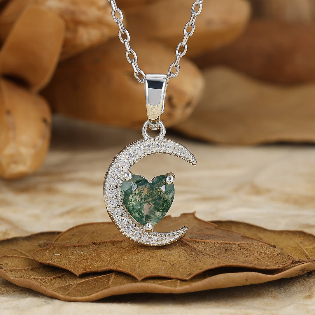 Colgante de amatista en forma de corazón Collar de luna creciente Colgante de compromiso