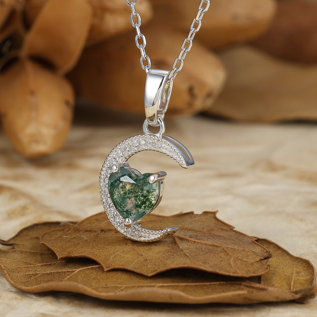 Colgante de amatista en forma de corazón Collar de luna creciente Colgante de compromiso