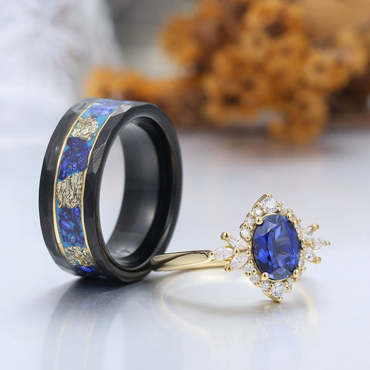 Ensemble personnalisé de couples avec bague cluster de fiançailles en saphir bleu antique et bagues assorties en tungstène