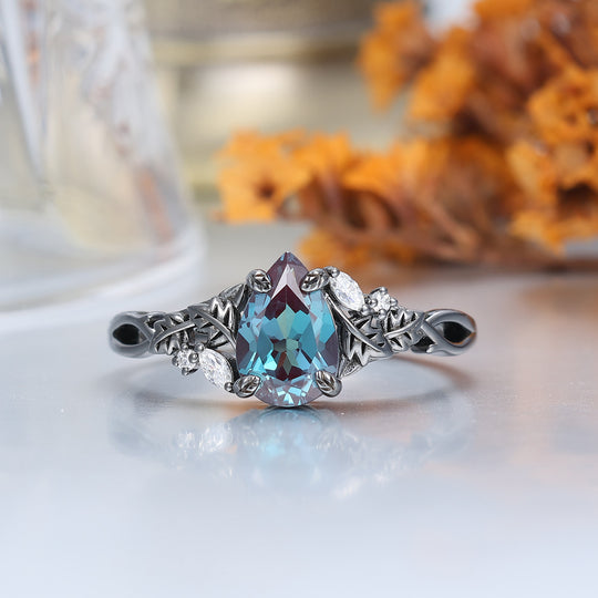 Alexandrite Leaf Floral Engagement Ring Vintage 1.5CT Pear Cut Bridal Anniversary Ring Ring