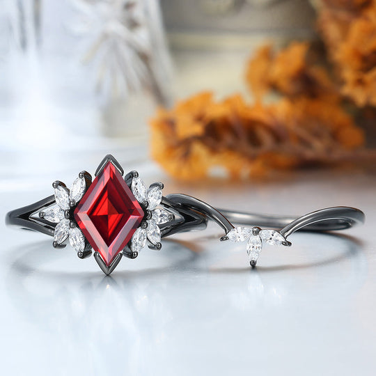 Dazzling Nature 925 Sterling Silver Red Garnet Cluster Engagement Ring Set Women Black Plated Petal Wedding Ring Set