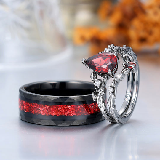 Von Zweigen inspirierte natürliche rote Granat-Paarring-Set aus rotem Wolfram und Silber, sein und ihr Ring