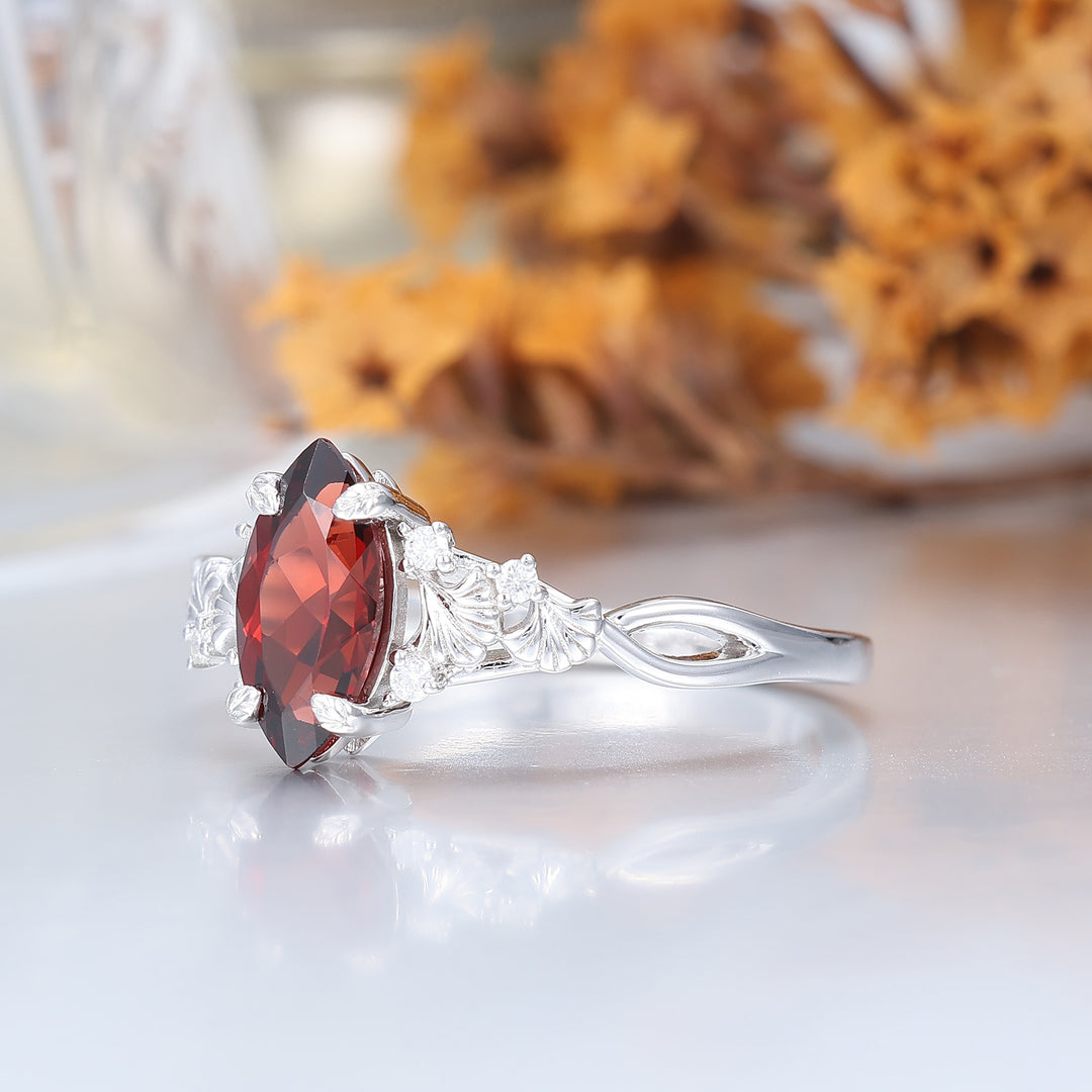 Bague femme Ginkgo Design 1CT marquise grenat rouge, bague de fiançailles unique à griffes
