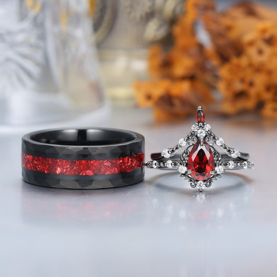 Zierliches, gerolltes, milgrainiertes Paar-Ring-Set mit natürlichem rotem Granat, schwarz plattiert und roten Steinen, passende Ringe