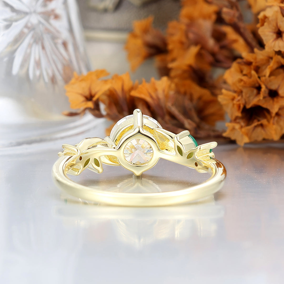 Anillo de Promesa Único Art Deco con Hoja Retorcida de Moissanita Redonda de 1.25CT