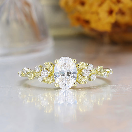 Einzigartiger Ginkgo-Blatt-Ovalschliff-Moissanit-Verlobungsring Handgefertigt Gelbgold Damenring Brautring