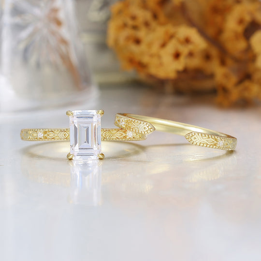 Pattern Engraved Moissanite Wedding Ring Set Antique 14K Yellow Solid Gold Engagement Ring