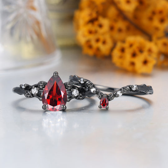 Vintage Black Gold Leaf Engraved Ring Set Handmade Promise Anniversary Bridal Ring  Red Garnet Ring Set