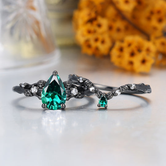 Dainty Branch Design Pear Cut Emerald Engagement Ring Black Plated Bridal Ring