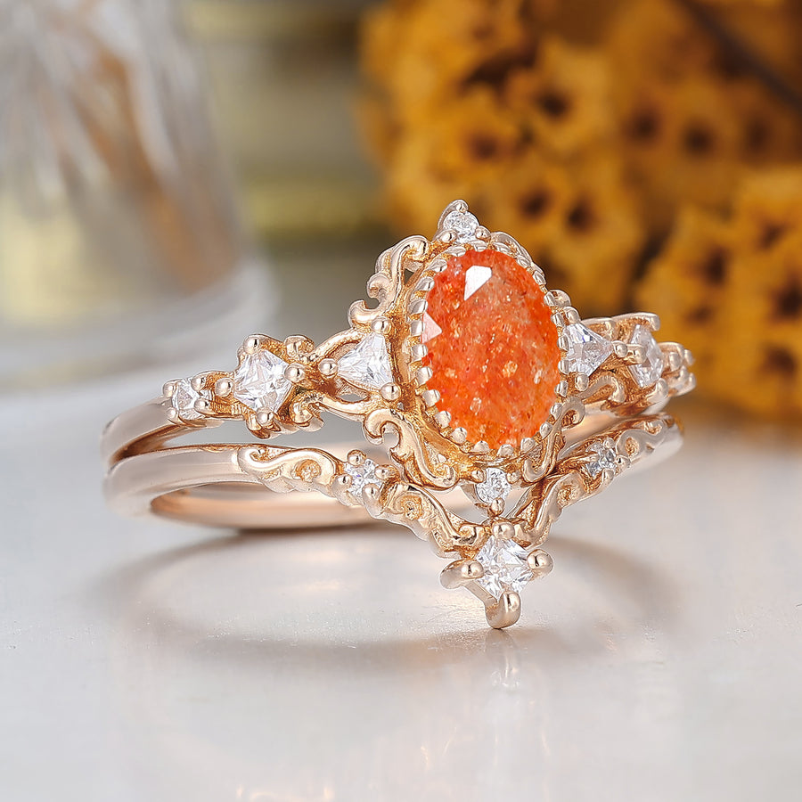 Retro Cluster Oval Cut Sunstone Engagement Ring 14K Solid Gold Ring For Her
