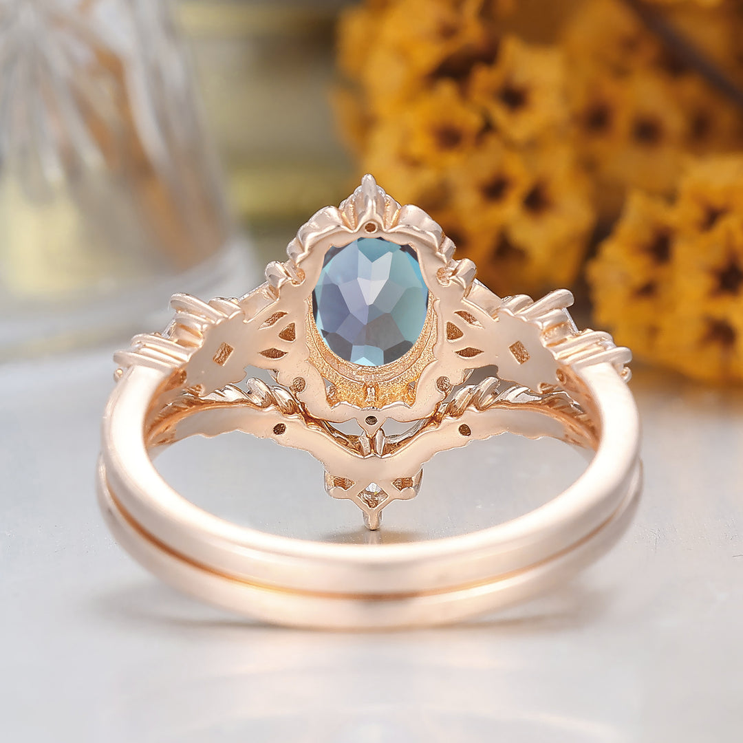 Retro Vine Style Alexandrite Engagement Ring Set 14K Gold Oval Cut Alexandrite Rings For Her