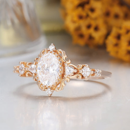 Einzigartiger floraler Moissanit-Verlobungsring, ovaler Schliff, 14K Massivgold, Rankenverzierung, Brautring für Damen