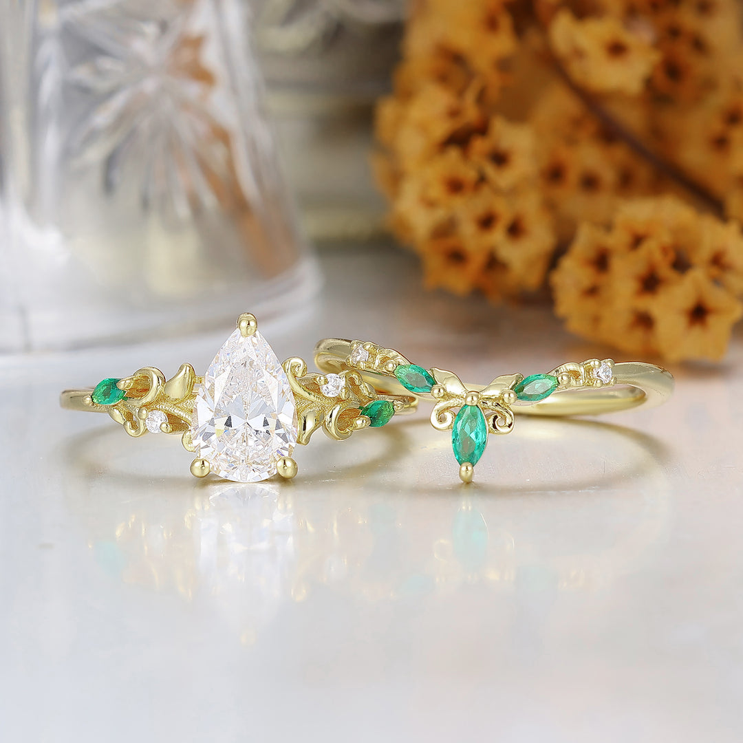 Pear Shaped Moissanite Engagement Ring Set Leaf Floral Yellow Gold Wedding Ring For Women