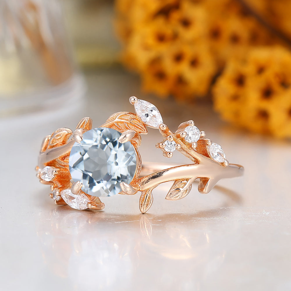 Antique Round Shaped Aquamarine Art Deco Natural  Leaf Vine Ring