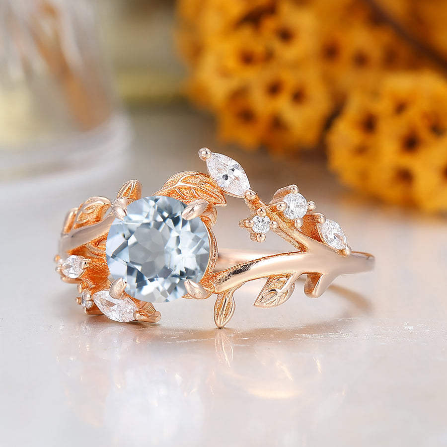 Antique Round Shaped Aquamarine Art Deco Natural  Leaf Vine Ring