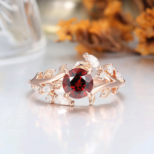 Natural Leaf Inspired Round Cut Natural Red Garnet Couple Rings Matching Black Plated Tungsten Band
