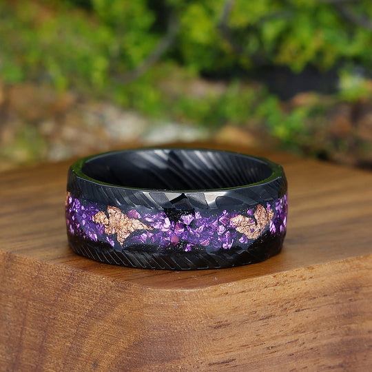 Hammered Damascus Steel - Crushed Gold Foil and Amethyst Inlay Men’s Promise Ring Unisex Bands