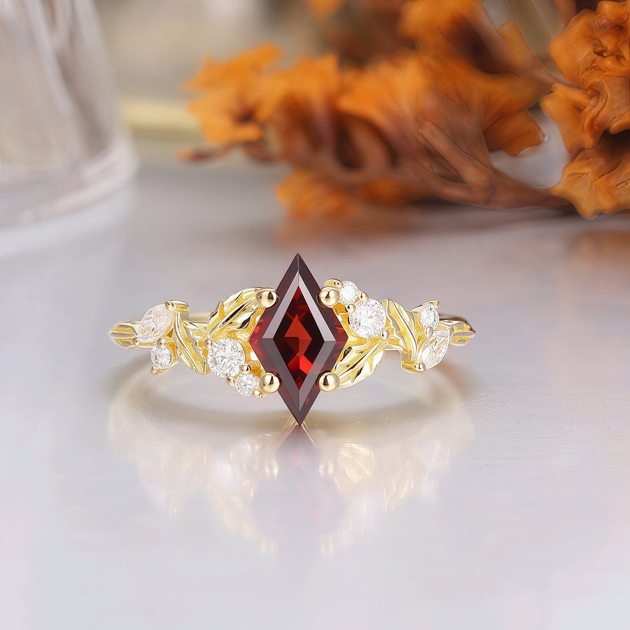 Exquisite Rhombus Cut Yellow Gold Red Garnet Couple Ring Set Leaf Inspired His And Hers Rings -  Esdomera.com