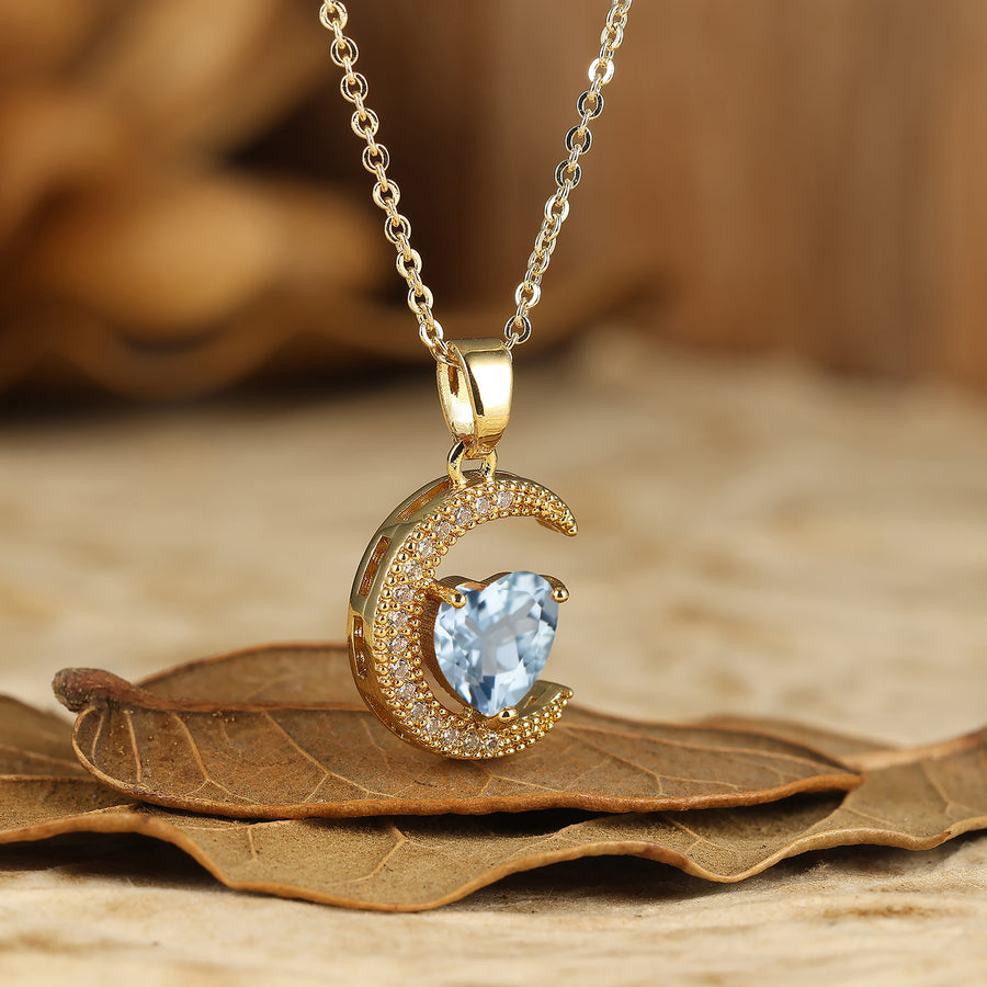 Crescent Moon Halskette Herzförmiger Aquamarin Anhänger März Geburtsstein Halskette Geschenk