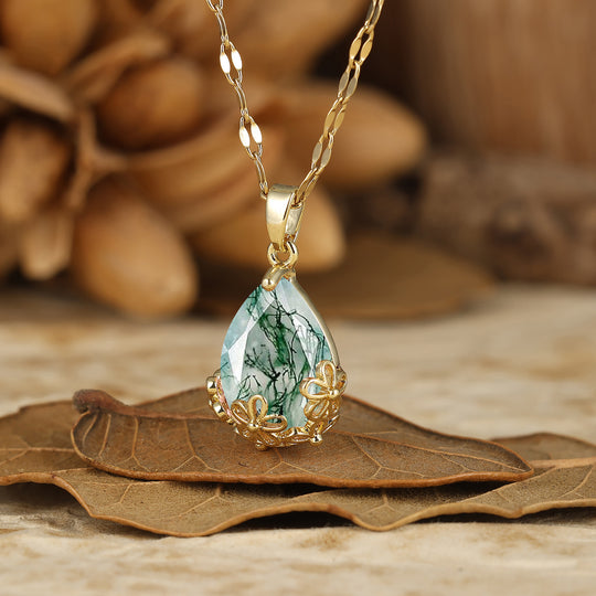 Elegant Gold Filigree Crown 1.5CT Pear Cut Moss Agate Pendant Necklace Anniversary Gift