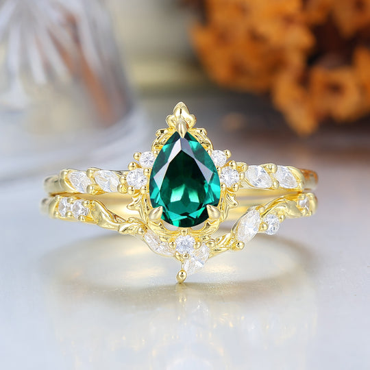 Pear Cut Teardrop Vintage Inspired Gold Emerlad Bridal Set Romantic Bridal Set  Enhancer Ring