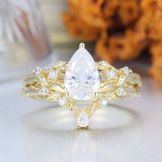 Pear Cut Moissanites Yellow Gold Vine & Leaf  Romantic Bridal Set  Engagement Ring