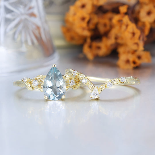 Ensemble de bagues de mariage en aigue-marine taille poire d'inspiration naturelle 2 pièces en or massif Bagues pour femmes en aigue-marine