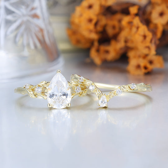 Pear Cut Moissanites Yellow Gold Vine & Leaf  Romantic Bridal Set  Engagement Ring