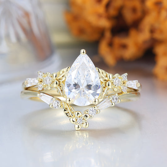 Nature Inspired Moissanite Floral Bridal Set Pear Cut Vintage Gold Ring Stacking Set