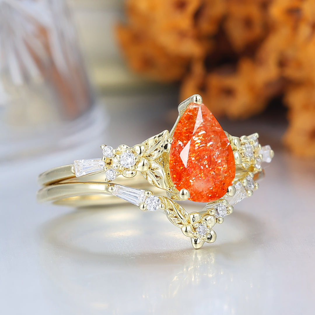 Nature Inspired Floral Sunstone  Bridal Ring Pear Cut Vintage Gold Ring Stacking Set