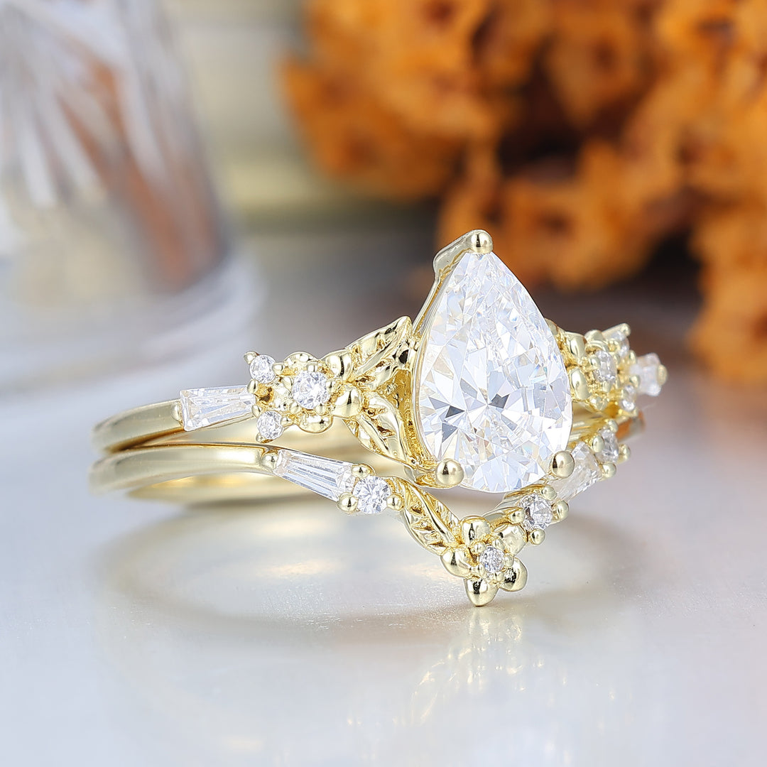 Nature Inspired Moissanite Floral Bridal Set Pear Cut Vintage Gold Ring Stacking Set