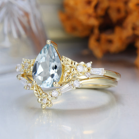 Nature Inspired Aquamarin Blumen Brautset Birnenschliff Vintage Goldring Stapelset